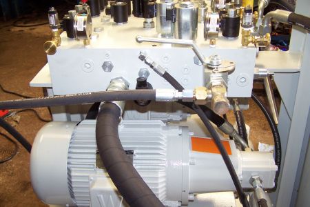 White Manifold Hydraulic Power Unit